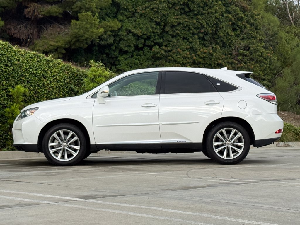 Used 2015 Lexus RX 450h FWD image 6