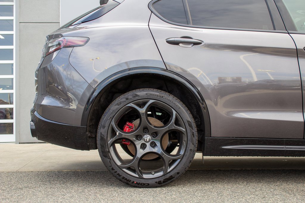 New 2025 Alfa Romeo Stelvio Sprint w/ Veloce Package image 6