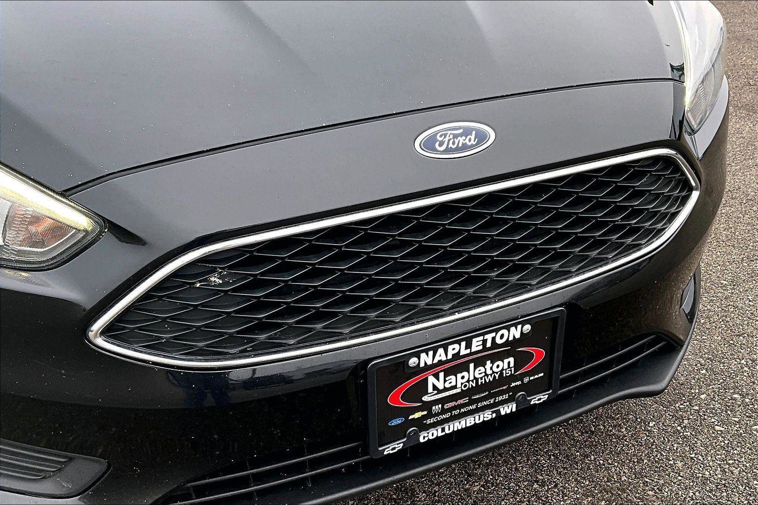 Used 2015 Ford Focus SE w/ Equipment Group 201A image 28