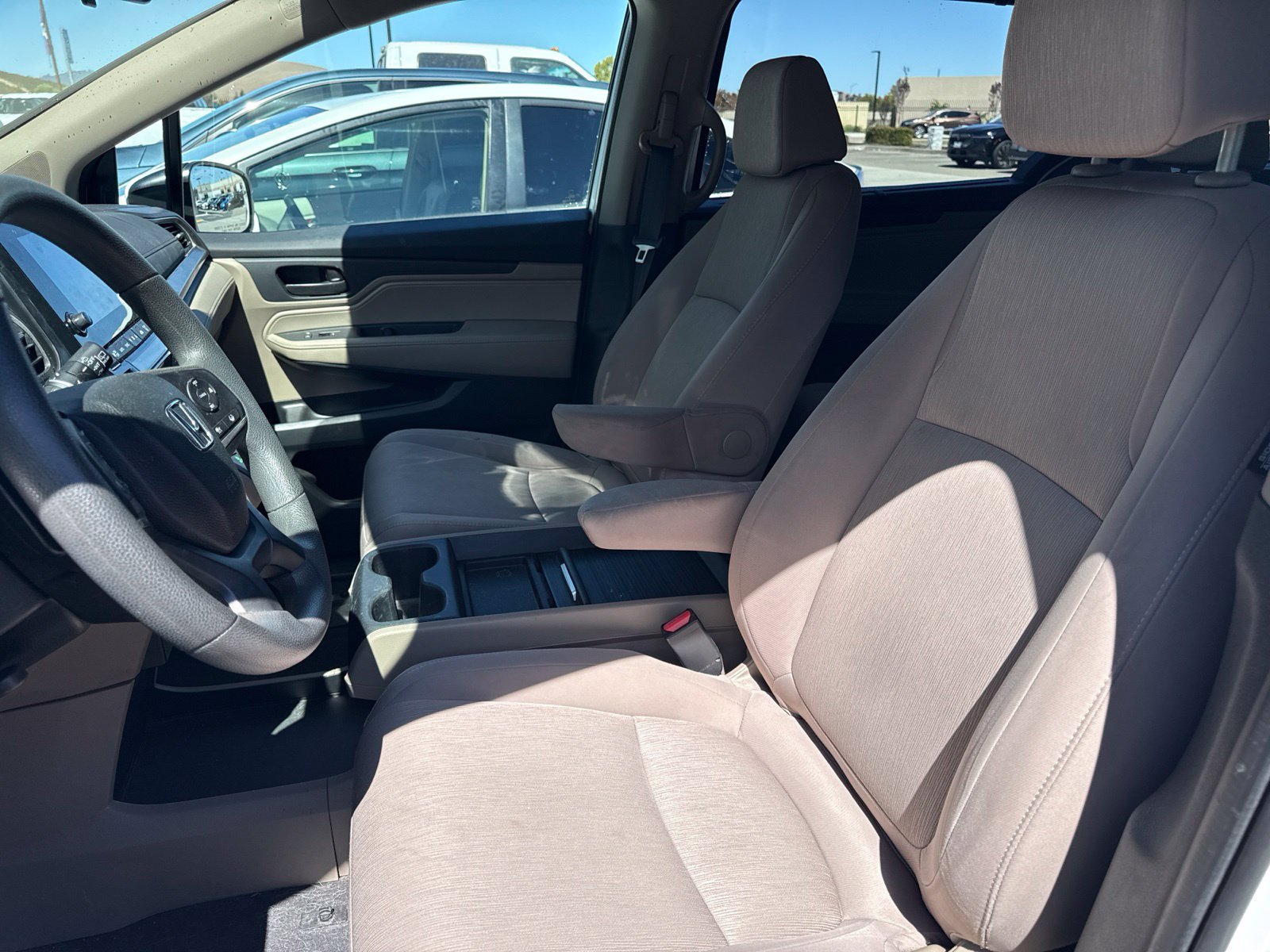 Used 2021 Honda Odyssey EX image 6
