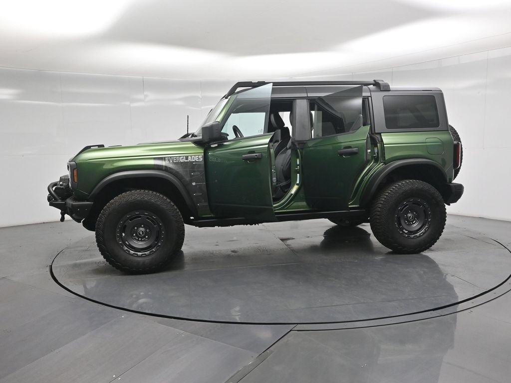Certified 2022 Ford Bronco Everglades AWD/4WD image 36