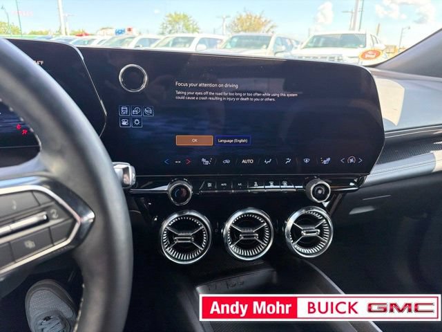 Used 2024 Chevrolet Blazer EV LT AWD/4WD image 29