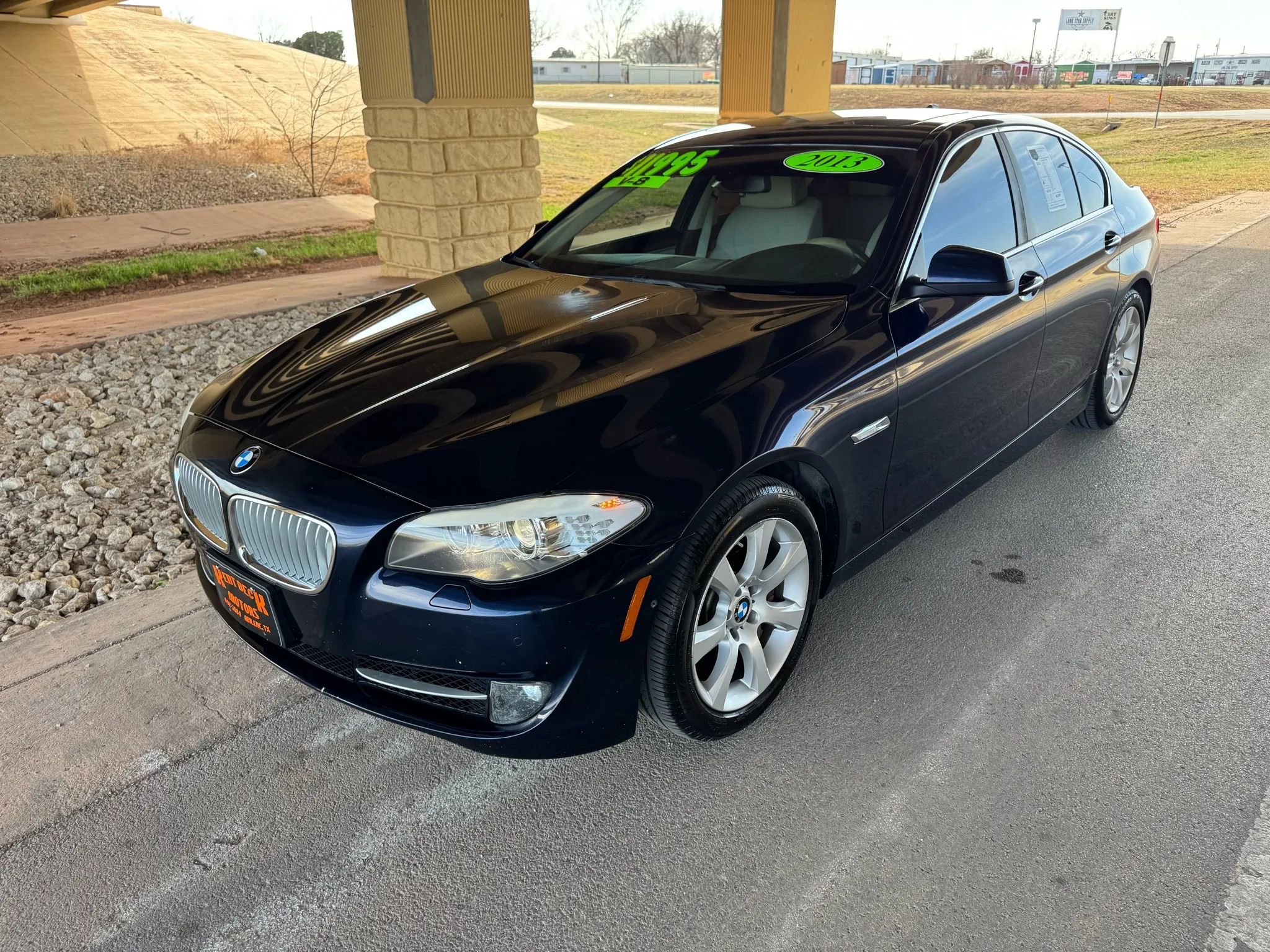 Used 2013 BMW 550i Sedan image 7