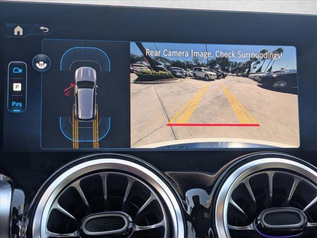 Used 2025 Mercedes-Benz GLB 250 GLB 250 image 13