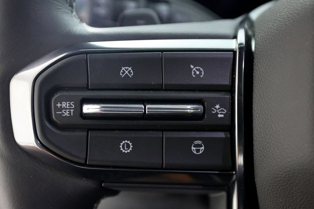 Used 2026 GMC Yukon XL Denali Ultimate AWD/4WD image 24