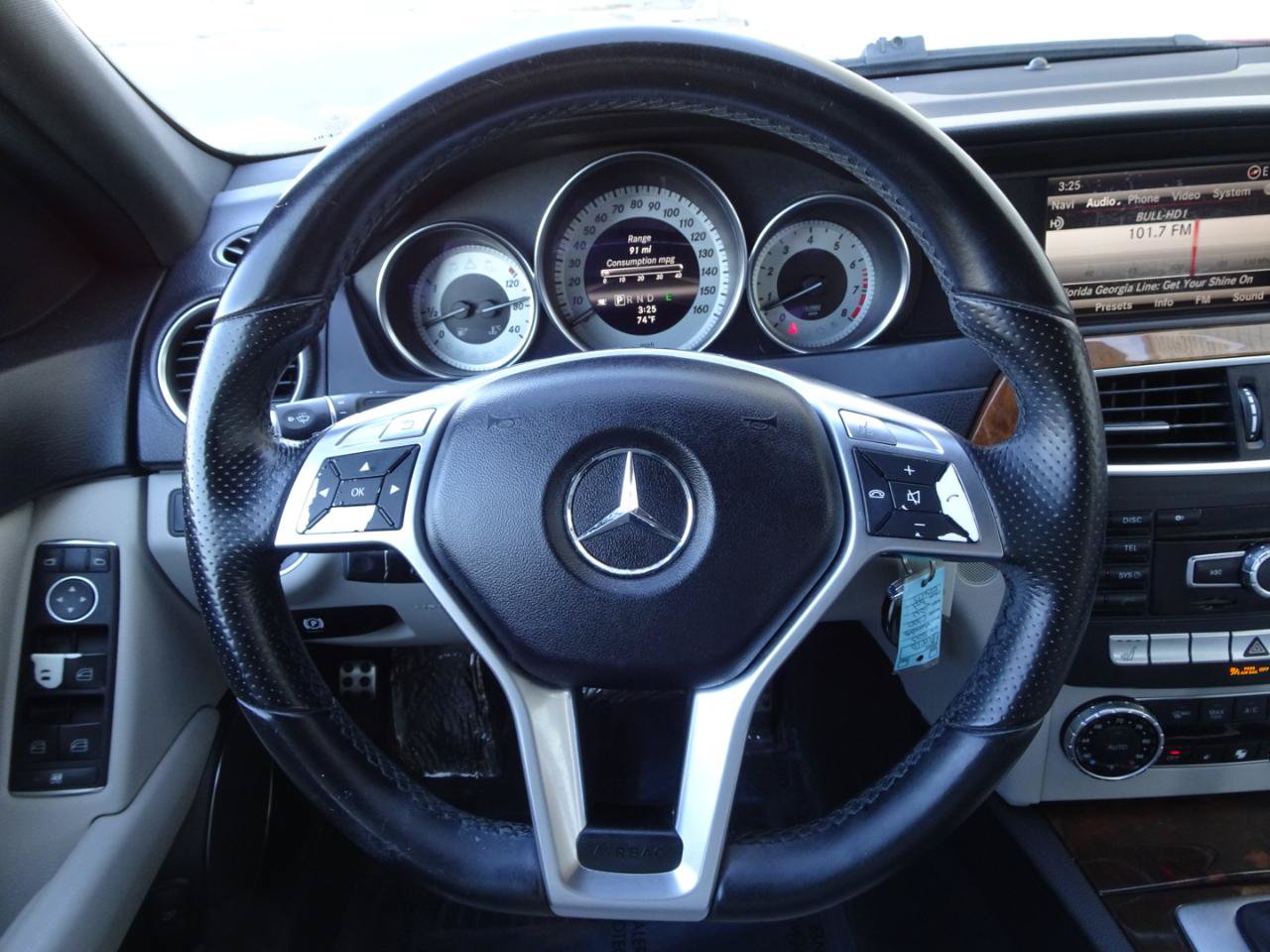 Used 2013 Mercedes-Benz C 300 4MATIC Sedan image 16