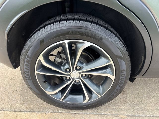 Used 2020 Buick Encore GX Essence FWD image 13