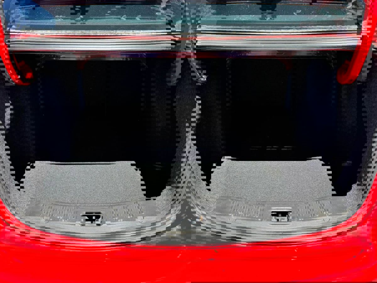 Used 2012 Ford Fiesta SE FWD image 31