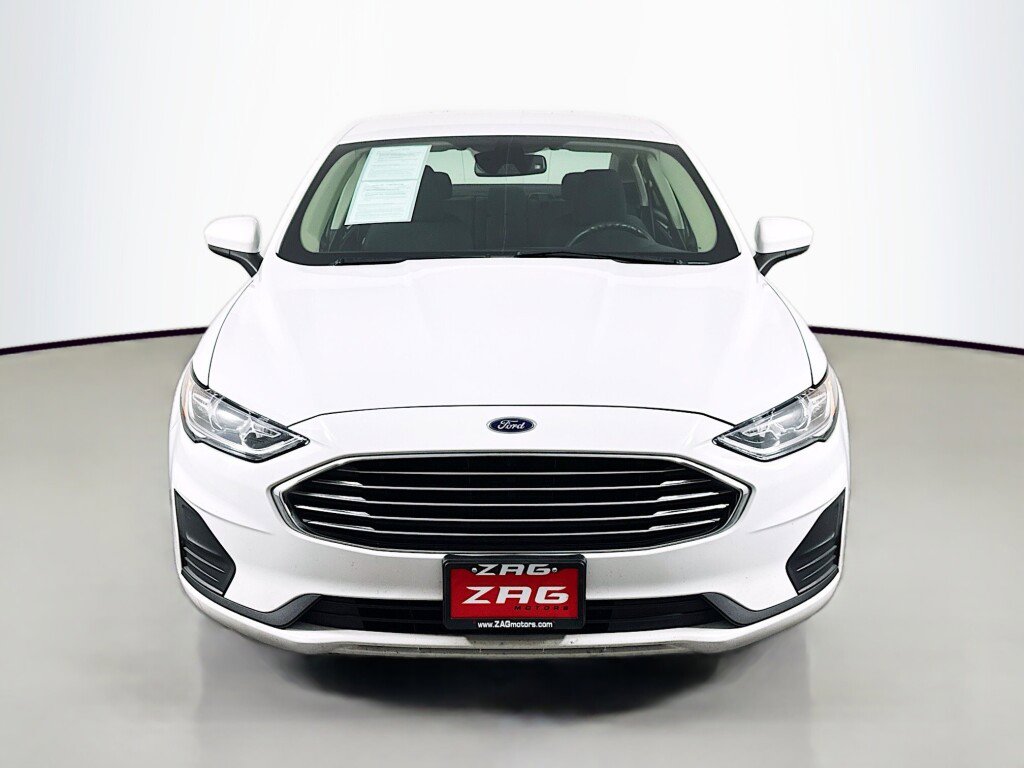 Used 2020 Ford Fusion SE image 8