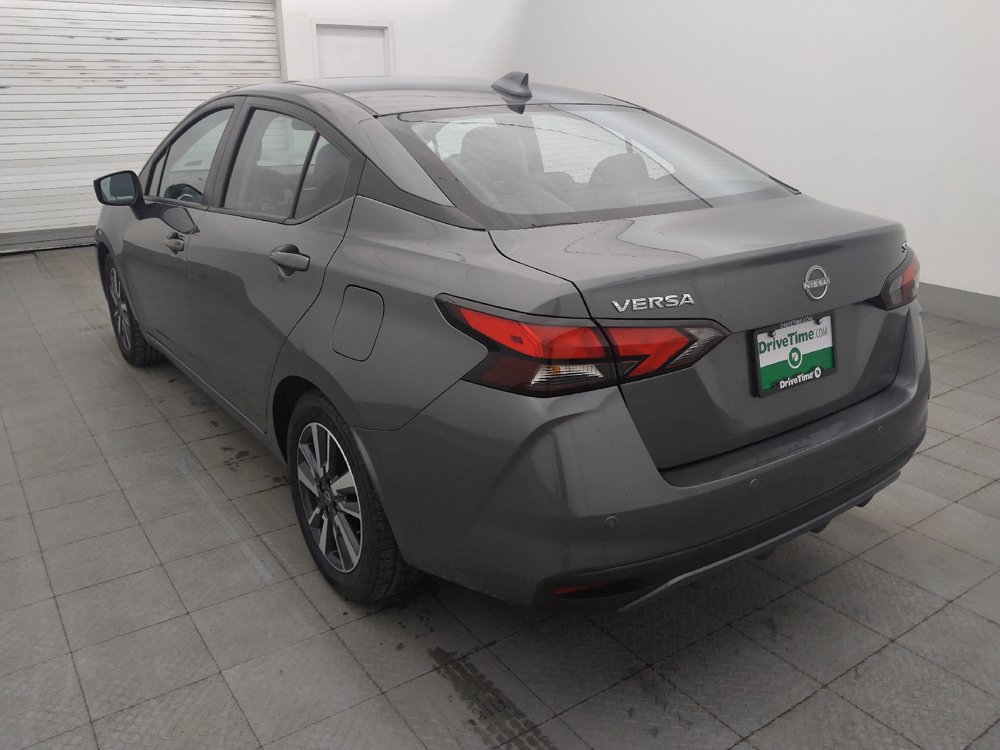 Used 2024 Nissan Versa SV FWD image 5