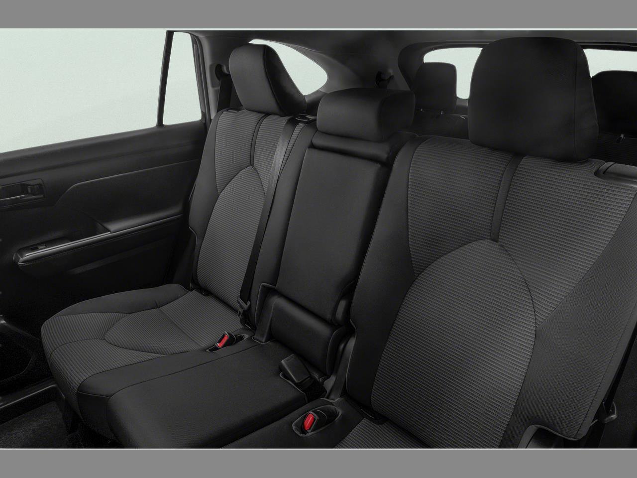 Used 2021 Toyota Highlander L FWD image 44