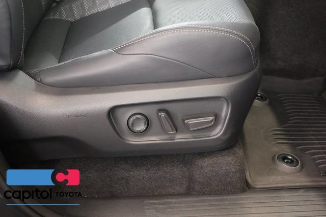 Certified 2026 Toyota 4Runner TRD Off-Road Premium AWD/4WD image 29