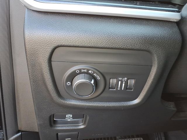 Certified 2023 Jeep Grand Cherokee Altitude AWD/4WD image 18