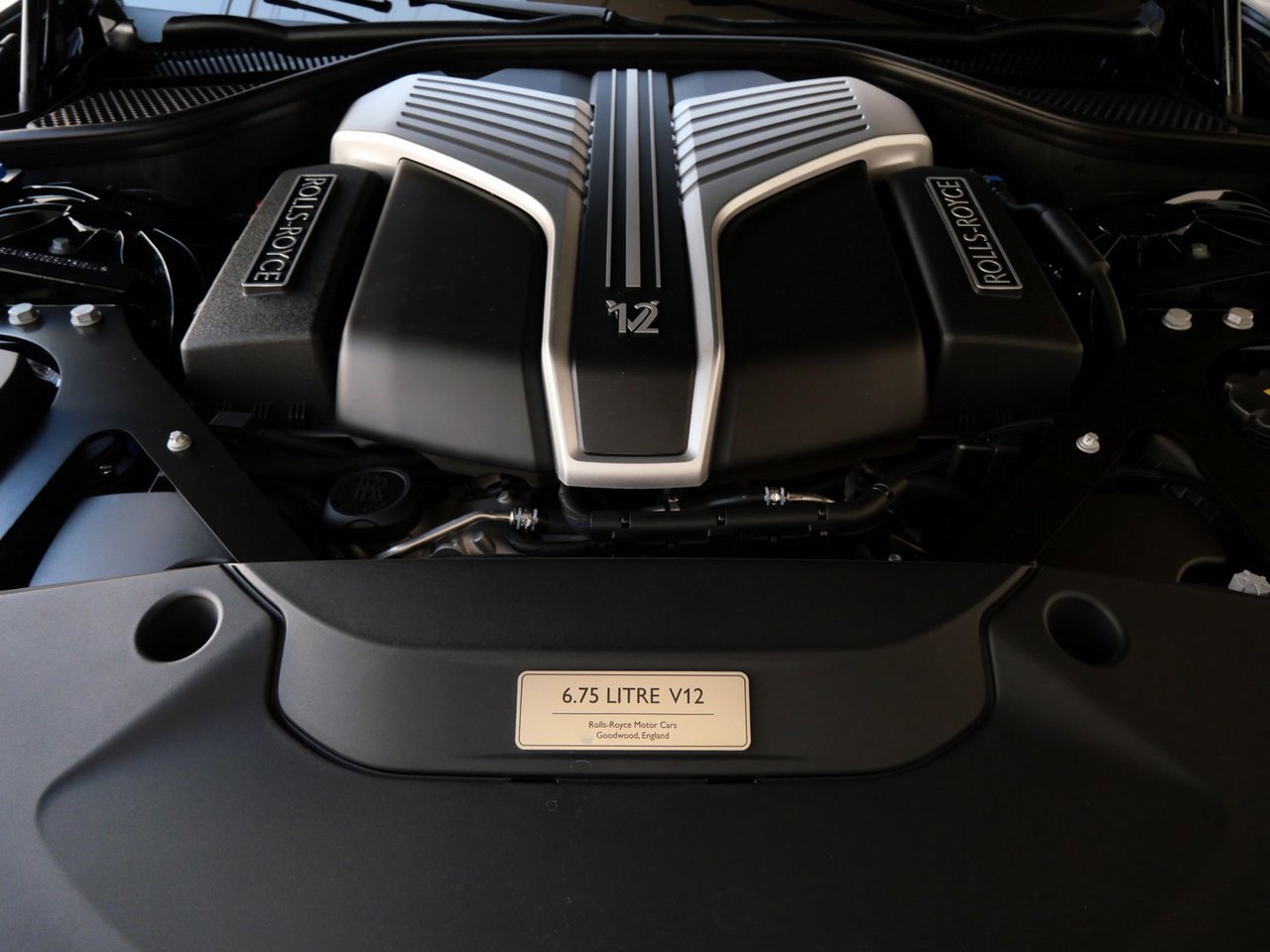 New 2025 Rolls-Royce Ghost image 32