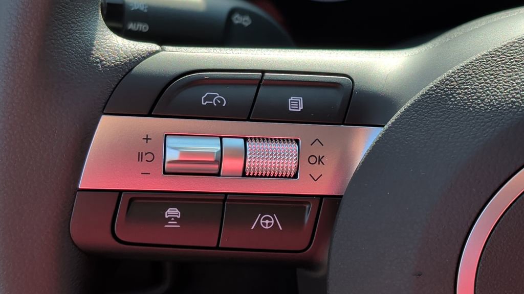 New 2026 Hyundai Tucson SEL image 24