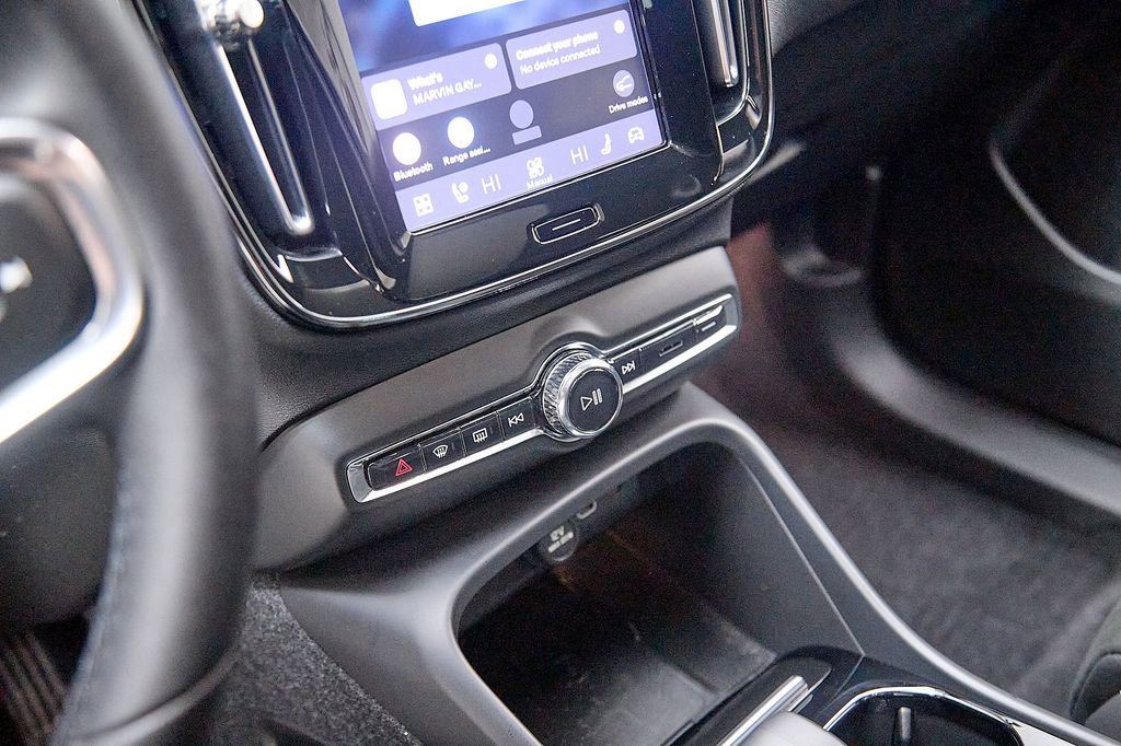 Certified 2023 Volvo C40 P8 Recharge Ultimate image 15