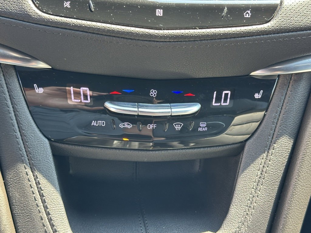 Used 2021 Cadillac XT5 Luxury image 25