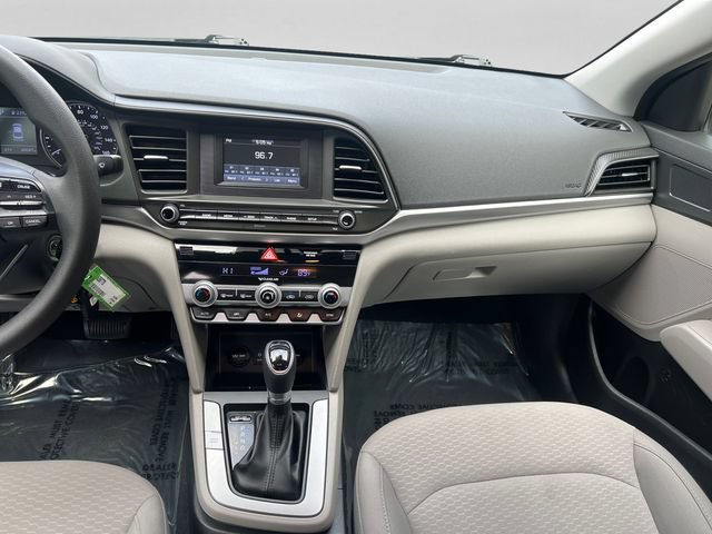 Used 2020 Hyundai Elantra SE w/ Cargo Package (C1) FWD image 15