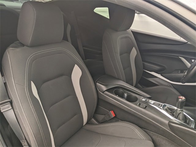 Used 2021 Chevrolet Camaro SS image 9