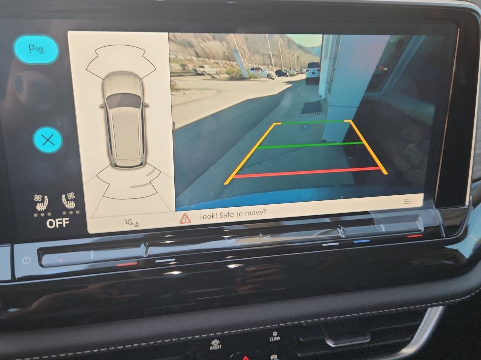 New 2025 Volkswagen Atlas SEL image 24