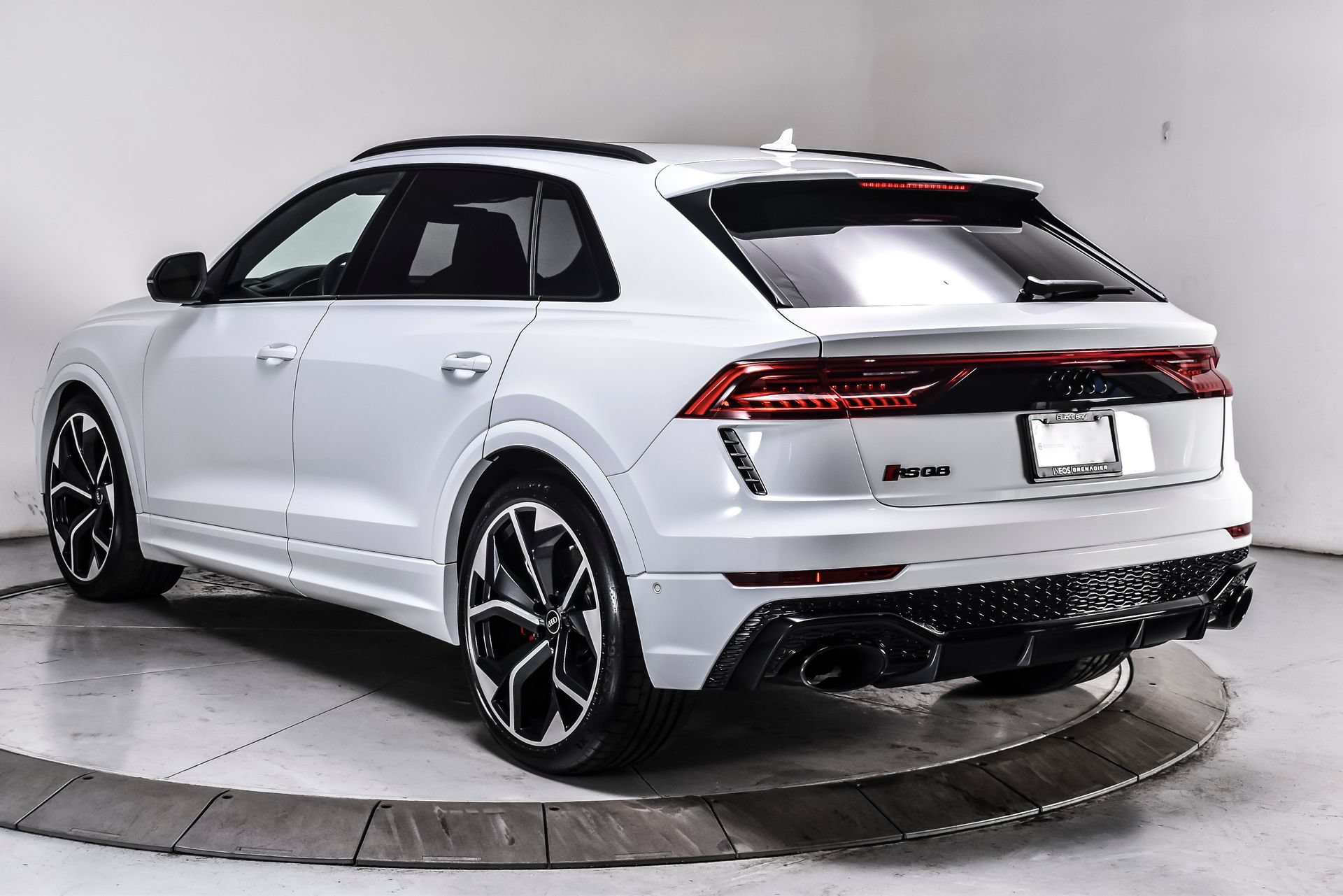 Used 2022 Audi RS Q8 AWD/4WD image 6