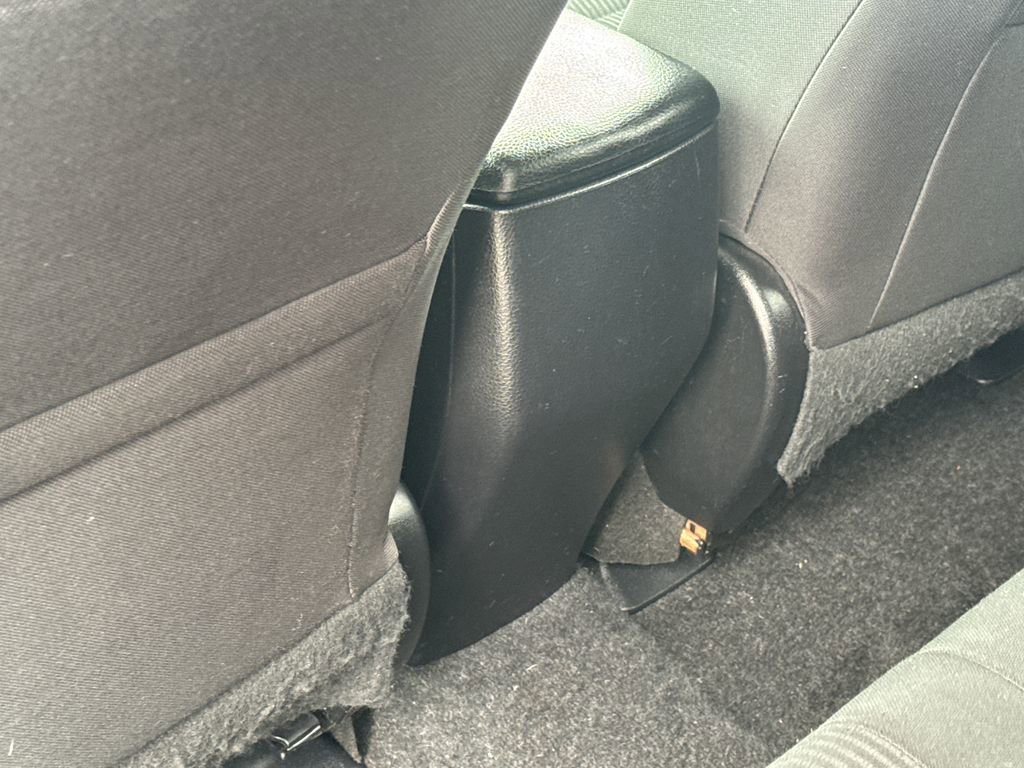 Used 2014 Toyota RAV4 LE image 34