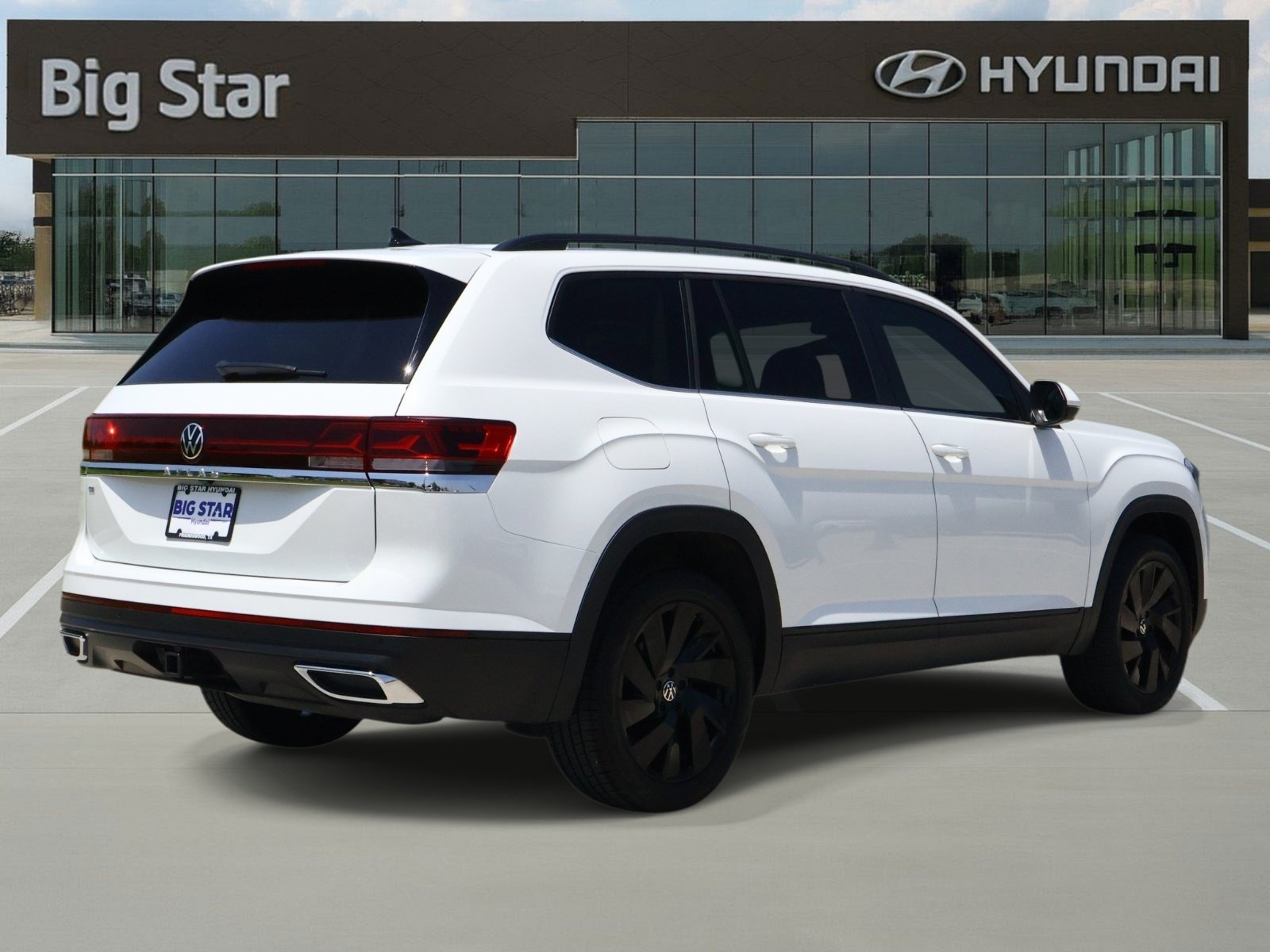 Used 2025 Volkswagen Atlas SE FWD image 4
