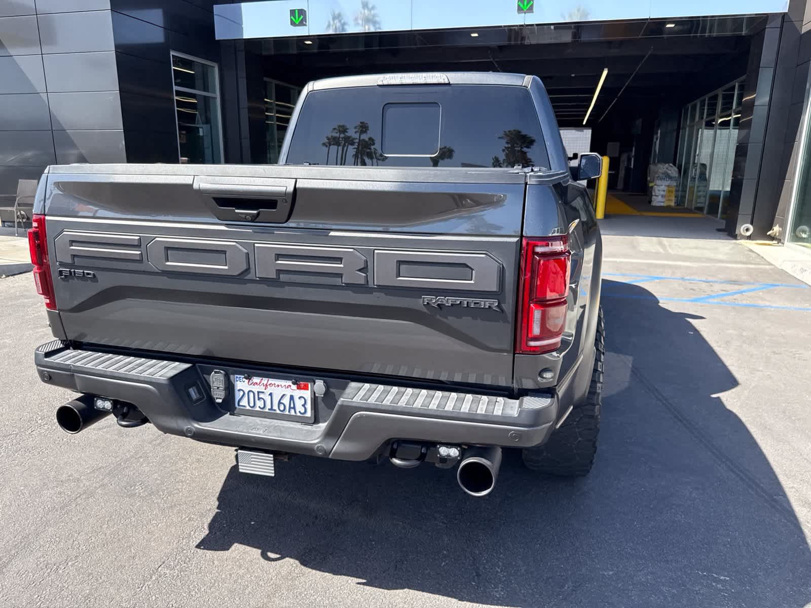 Used 2020 Ford F150 Raptor w/ Equipment Group 802A Luxury AWD/4WD image 13