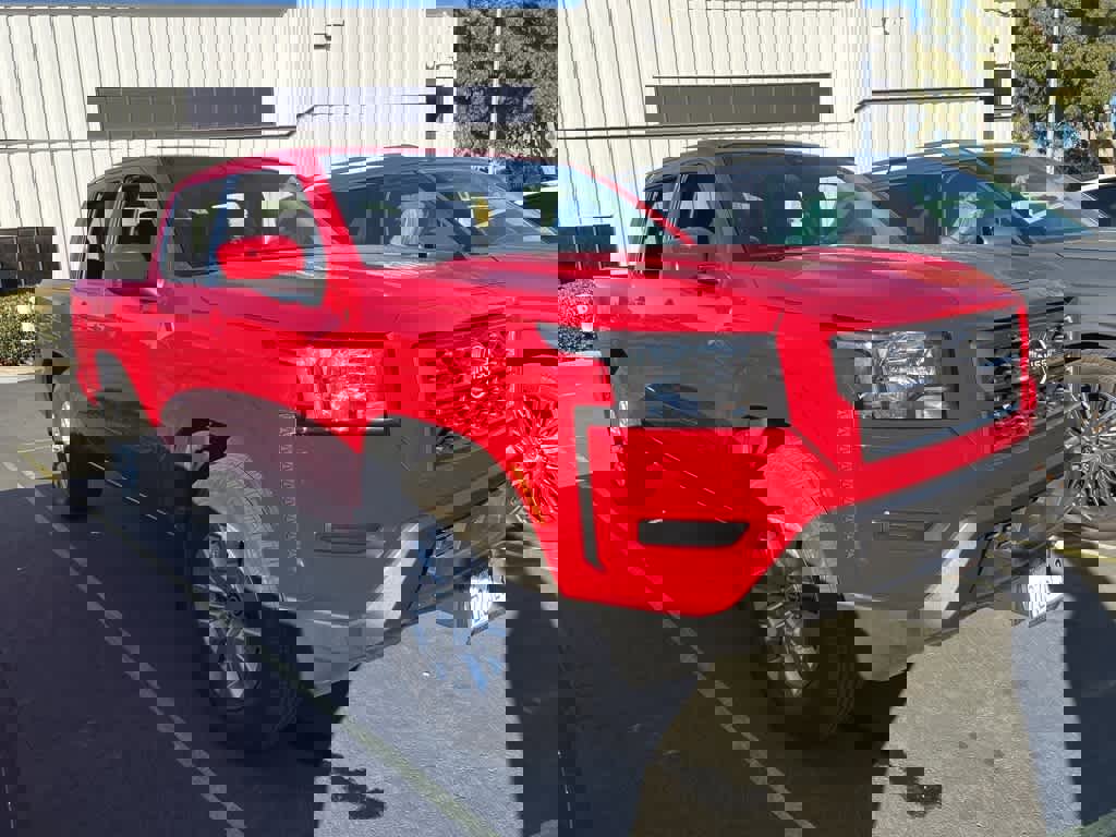 Used 2022 Nissan Frontier SV w/ Technology Package image 2