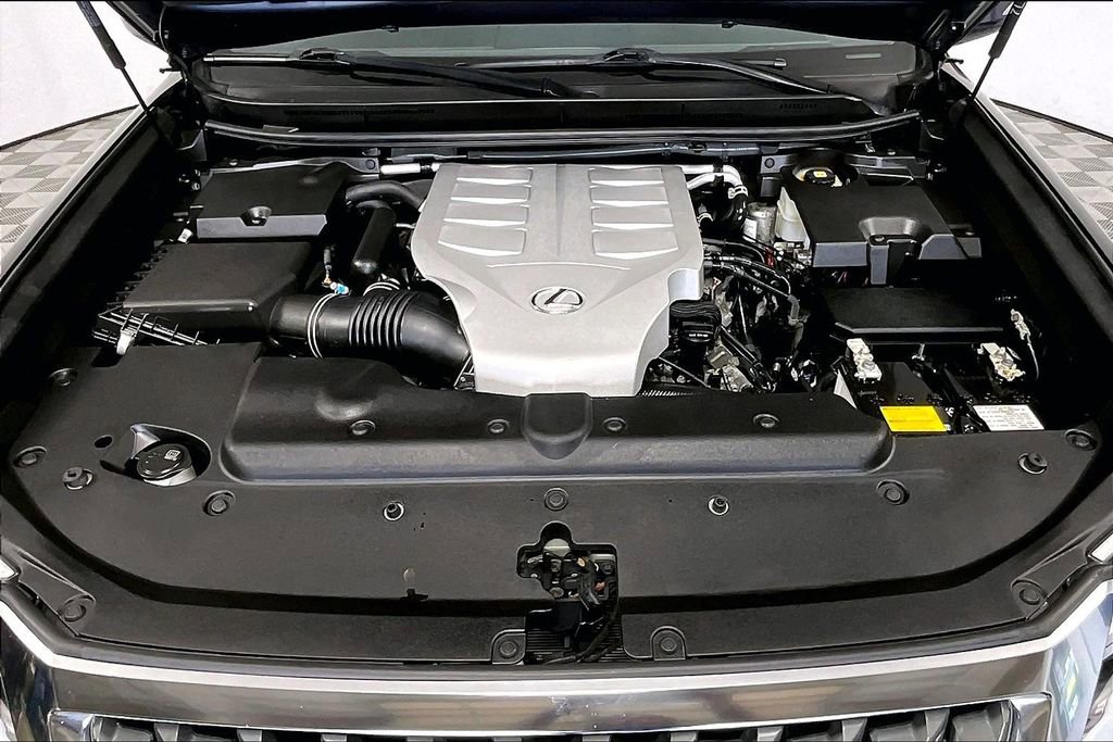 Used 2022 Lexus GX 460 image 9