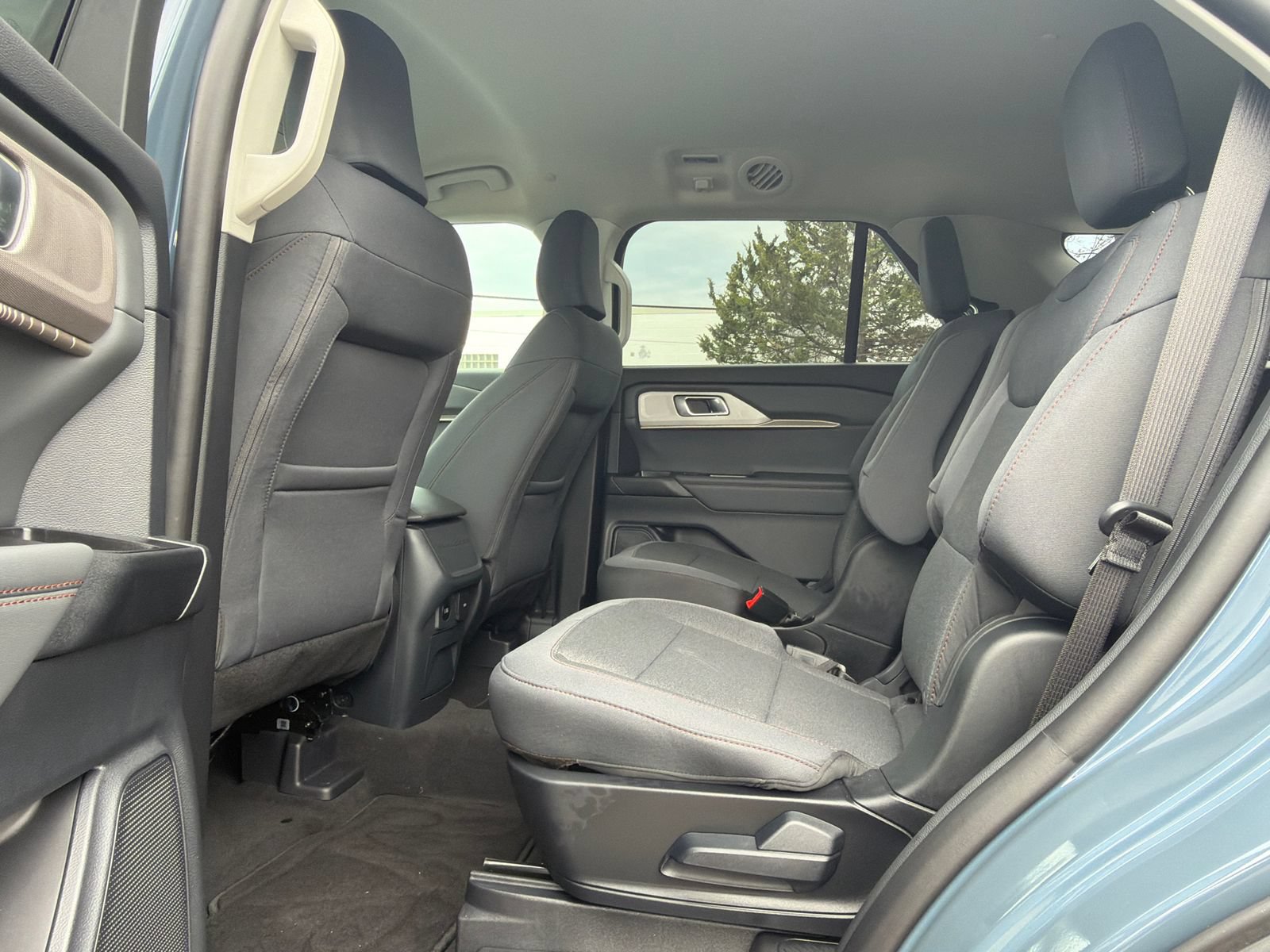 New 2026 Ford Explorer Active AWD/4WD image 17