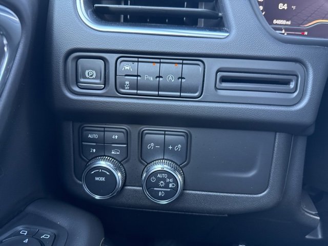 Used 2024 GMC Yukon SLT image 19