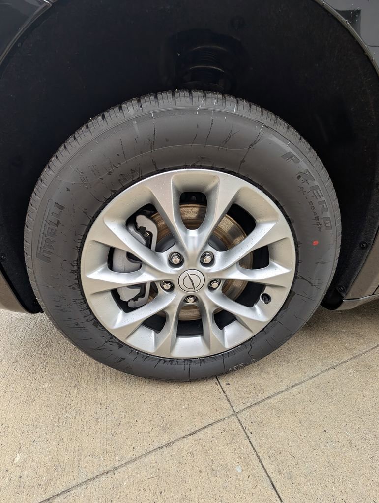 New 2026 Chrysler Pacifica Limited w/ Trailer Tow Group image 47