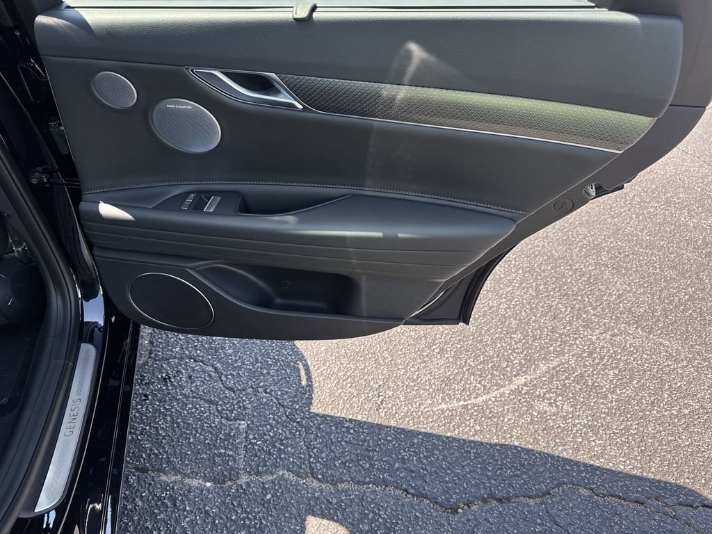 New 2025 Genesis G80 3.5T Sport Prestige AWD/4WD image 16