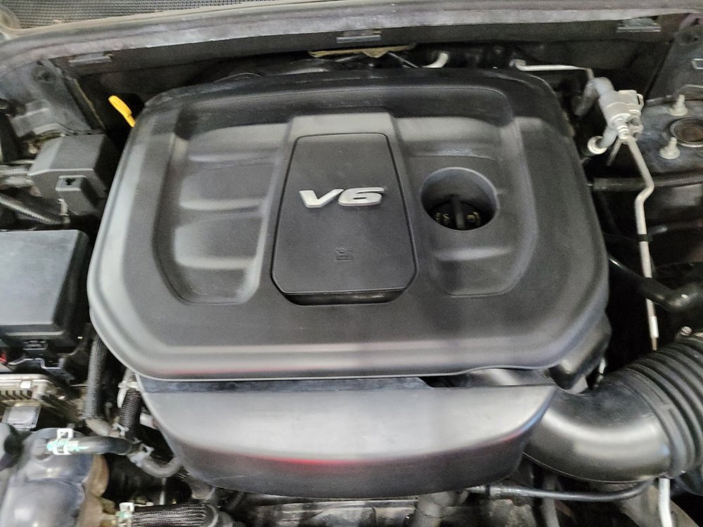 Used 2016 Jeep Grand Cherokee Limited AWD/4WD image 30