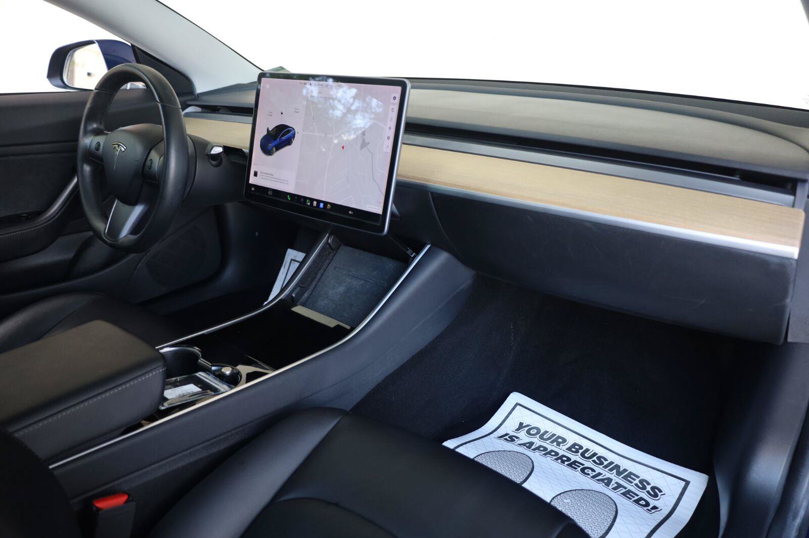 Used 2018 Tesla Model 3 Long Range RWD image 29