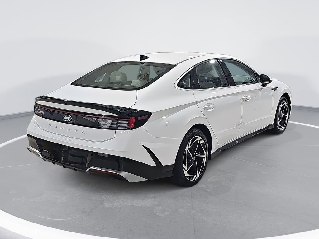 New 2026 Hyundai Sonata SEL image 5