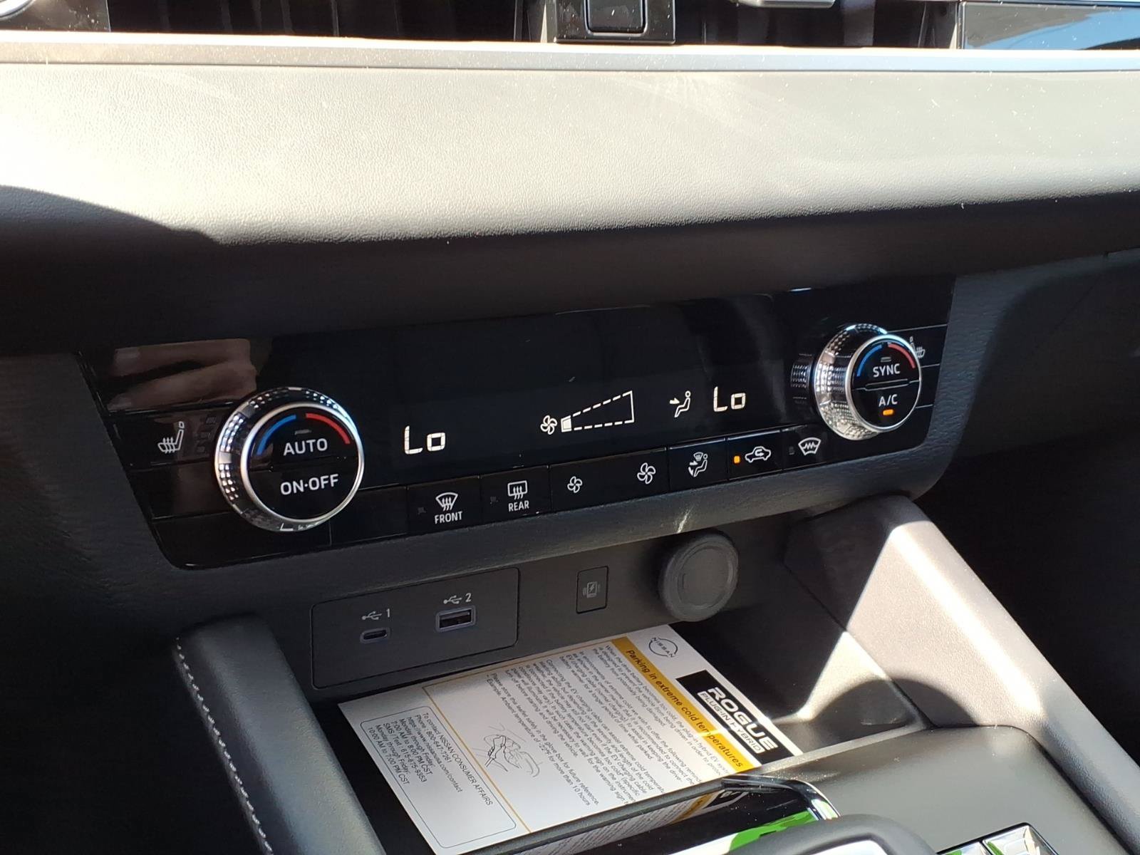 New 2026 Nissan Rogue SL AWD/4WD image 16