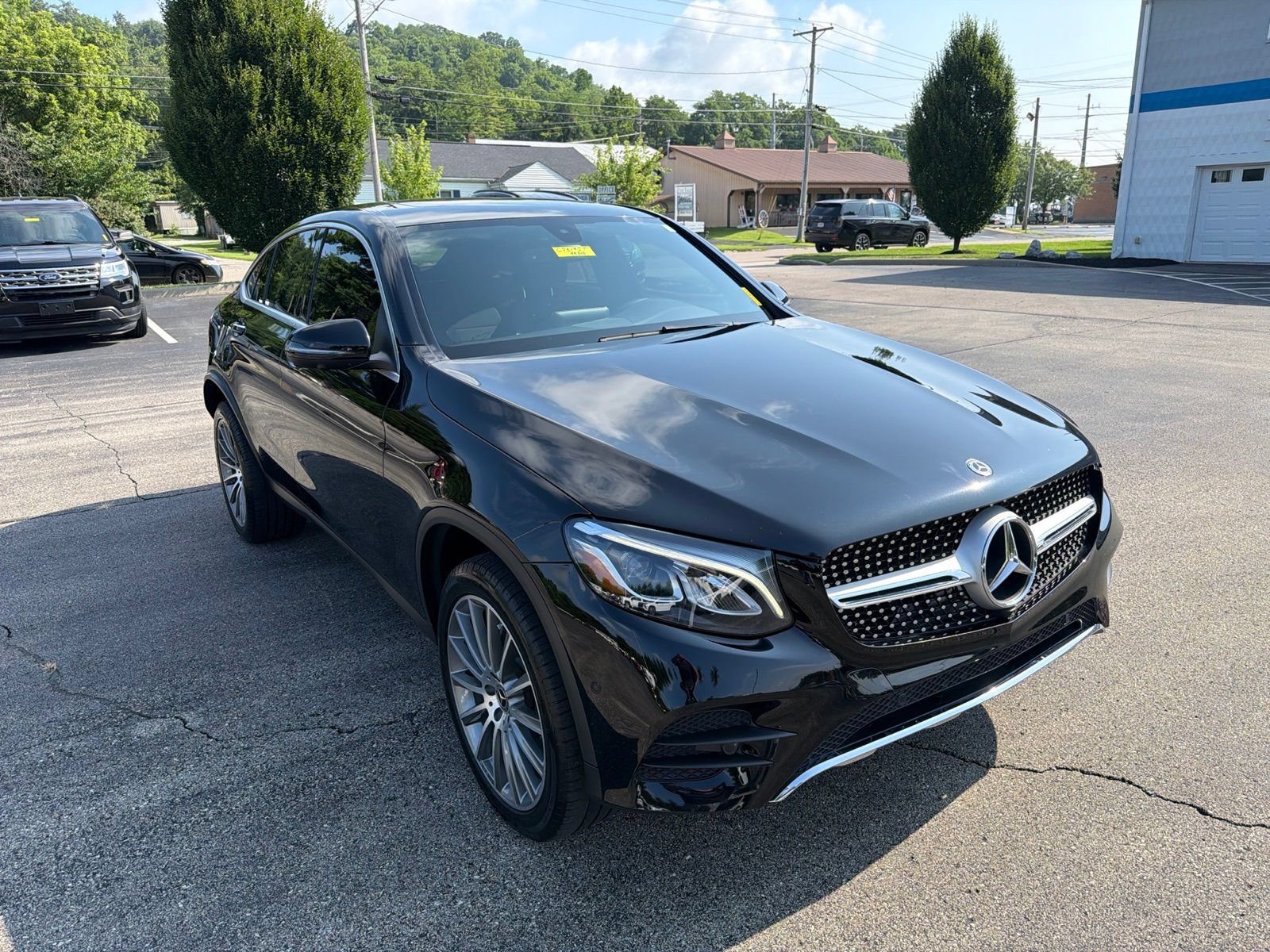 Used 2019 Mercedes-Benz GLC 300 4MATIC Coupe image 7