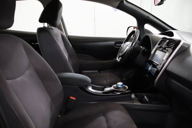 Used 2013 Nissan Leaf SV w/ LED & Quick Charge Pkg FWD image 25
