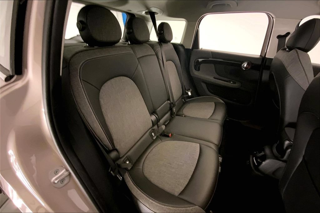 Certified 2024 MINI Cooper Countryman S w/ Premium Package FWD image 15