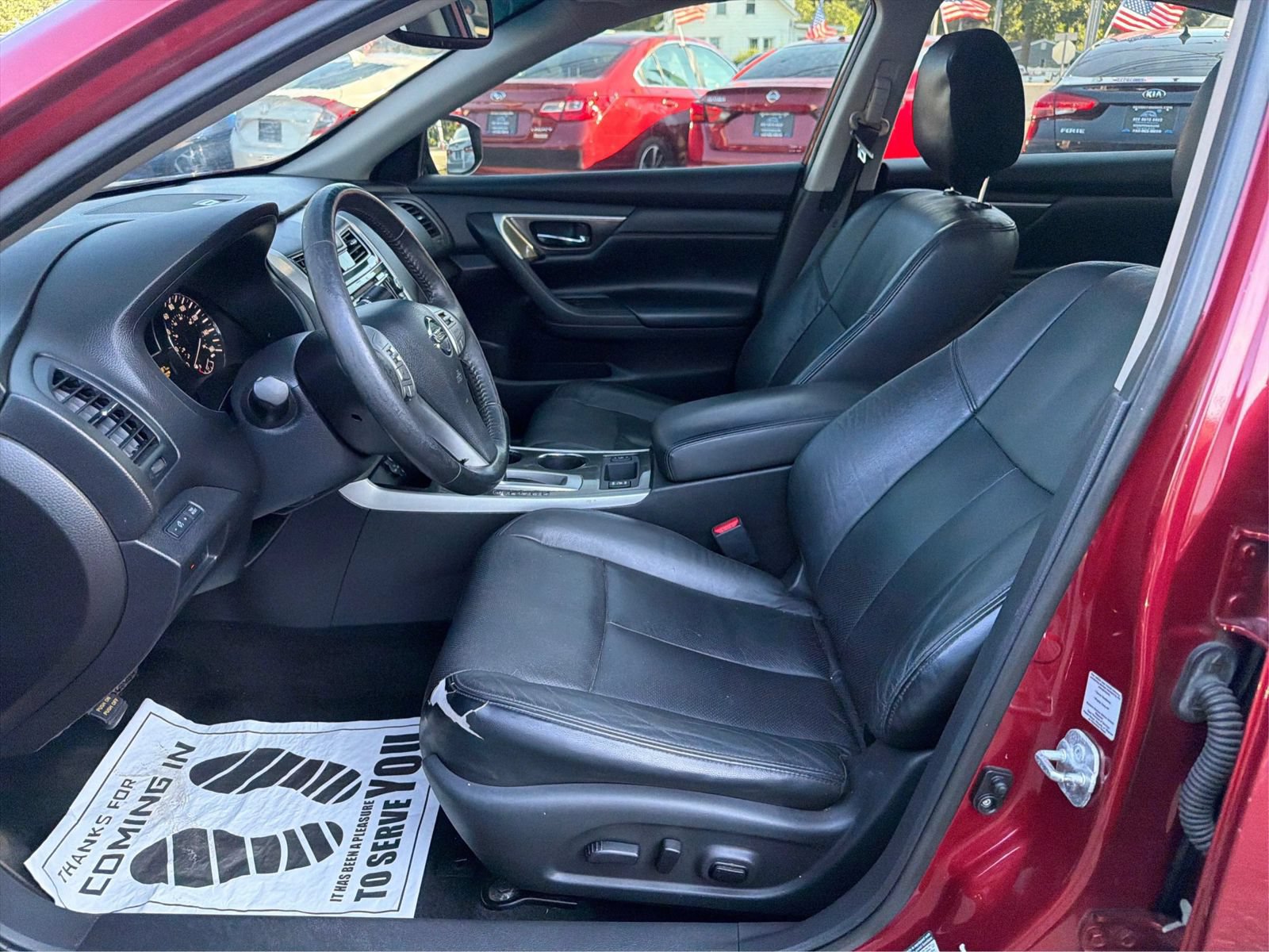 Used 2015 Nissan Altima 2.5 SL w/ Technology Package FWD image 9