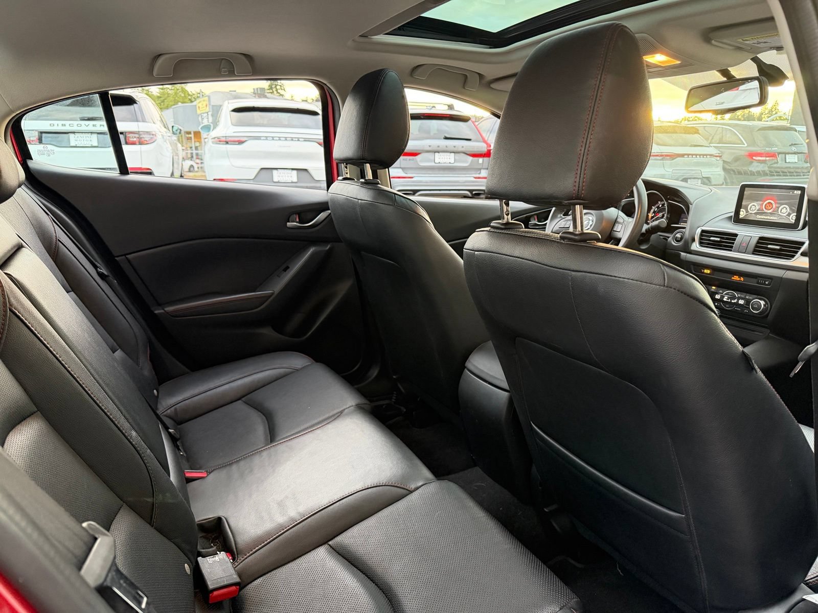 Used 2014 MAZDA MAZDA3 s Grand Touring FWD image 20