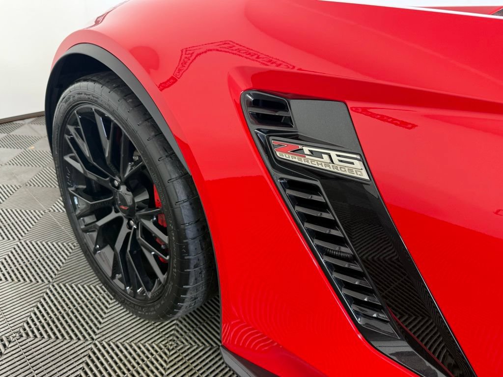 Used 2017 Chevrolet Corvette Z06 RWD image 10