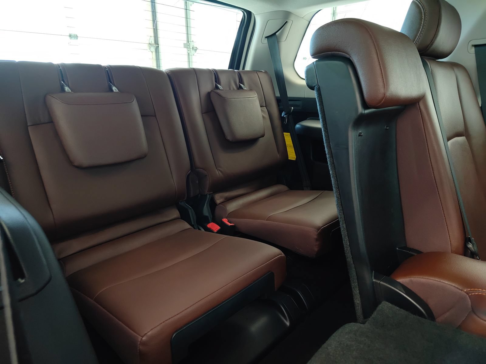 Used 2023 Toyota 4Runner Limited AWD/4WD image 18