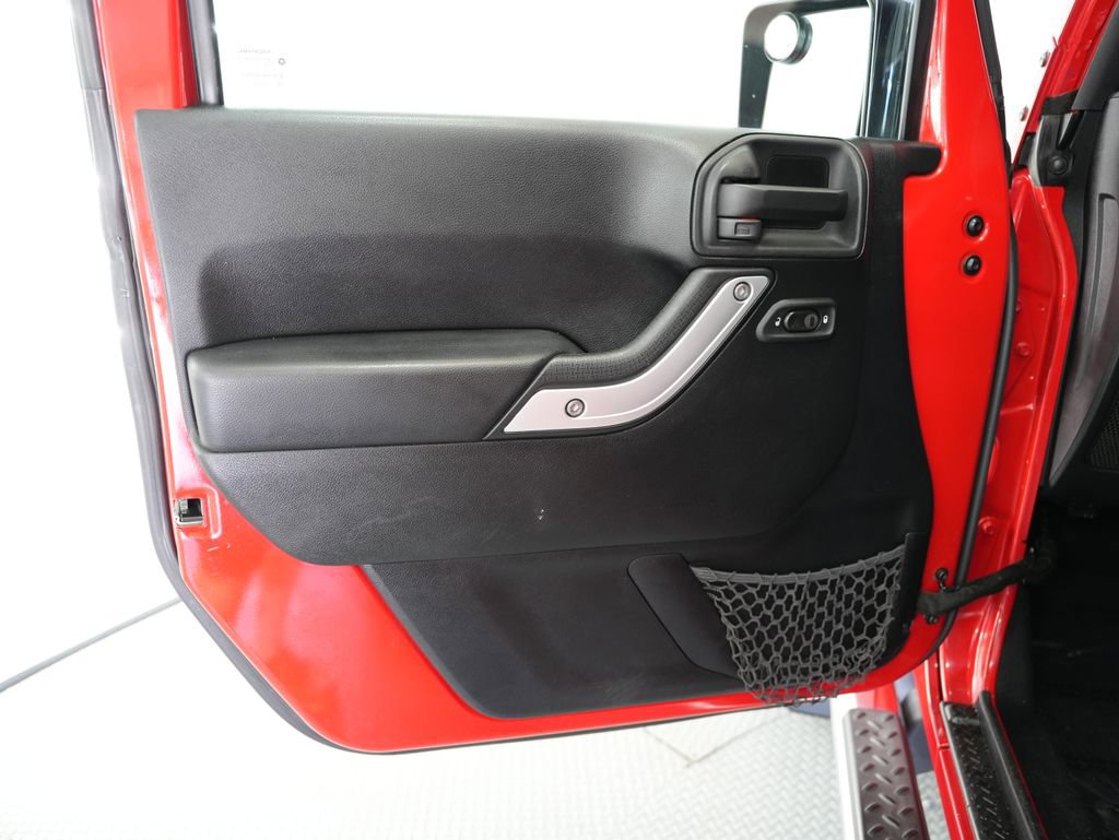 Used 2014 Jeep Wrangler Sahara w/ Mopar Chrome Edition Group AWD/4WD image 32