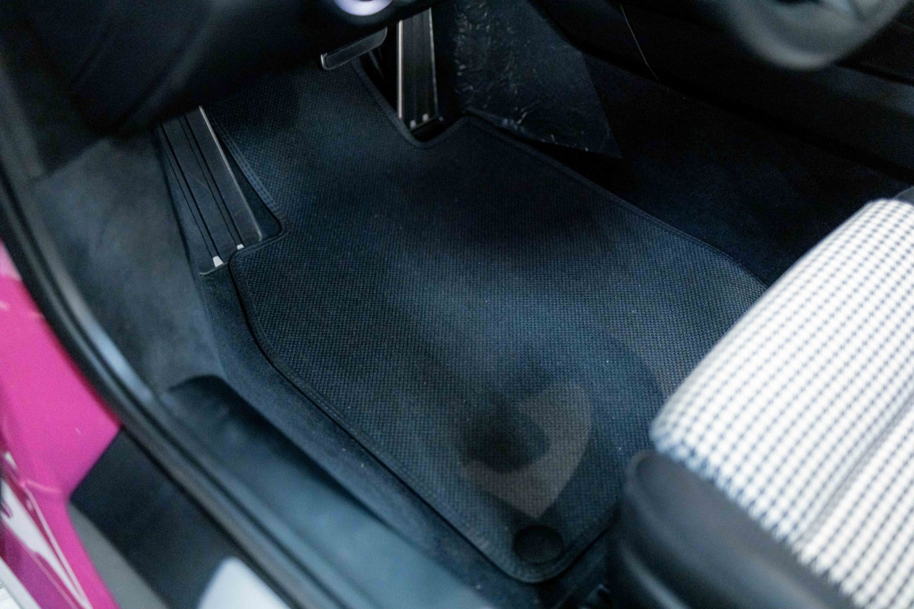 Used 2024 Porsche 911 Turbo image 42