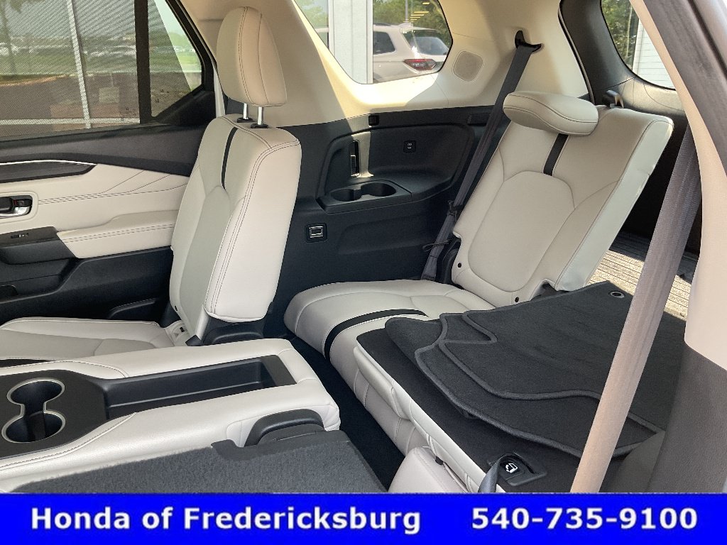 Certified 2026 Honda Pilot Touring image 30