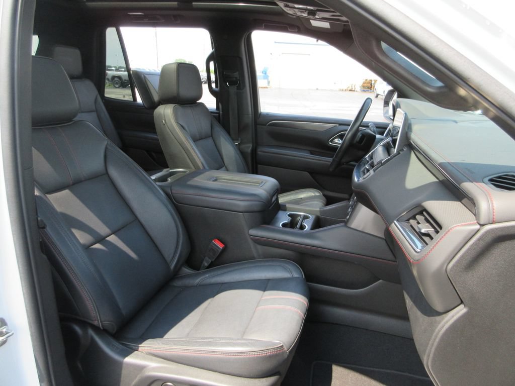 Certified 2021 Chevrolet Tahoe RST w/ Luxury Package AWD/4WD image 24