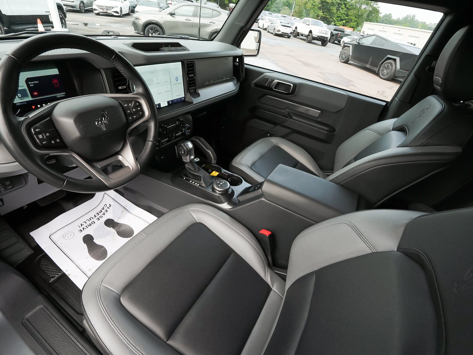 Used 2024 Ford Bronco Big Bend AWD/4WD image 15
